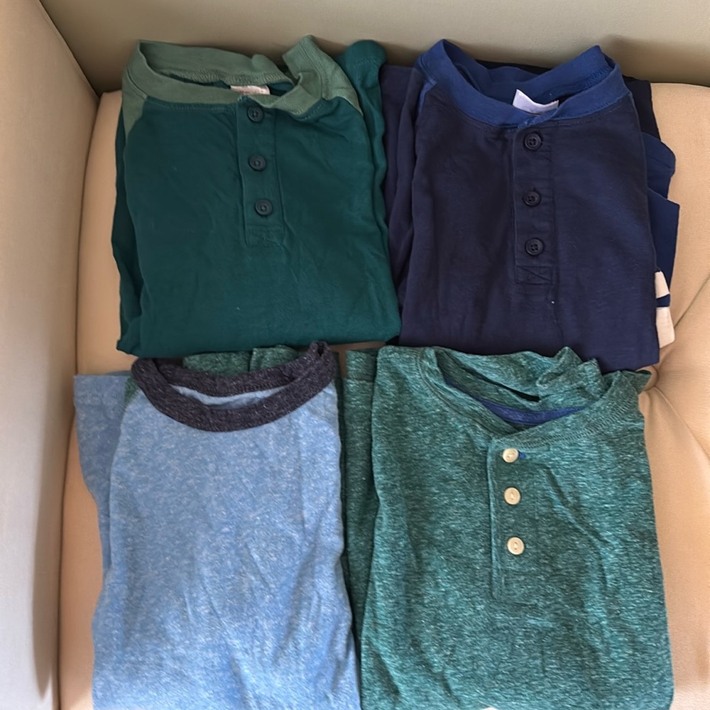 Long sleeve shirt bundle (size 6-7)